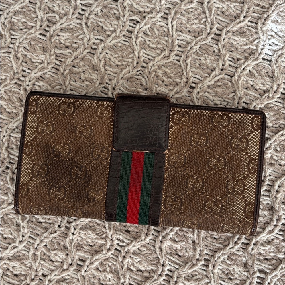 🎉one day PRICE slash! Gucci long wallet ( project ) - Picture 6 of 15